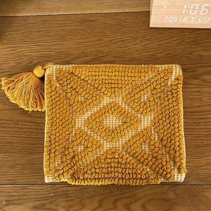 Mustard Geometric Clutch